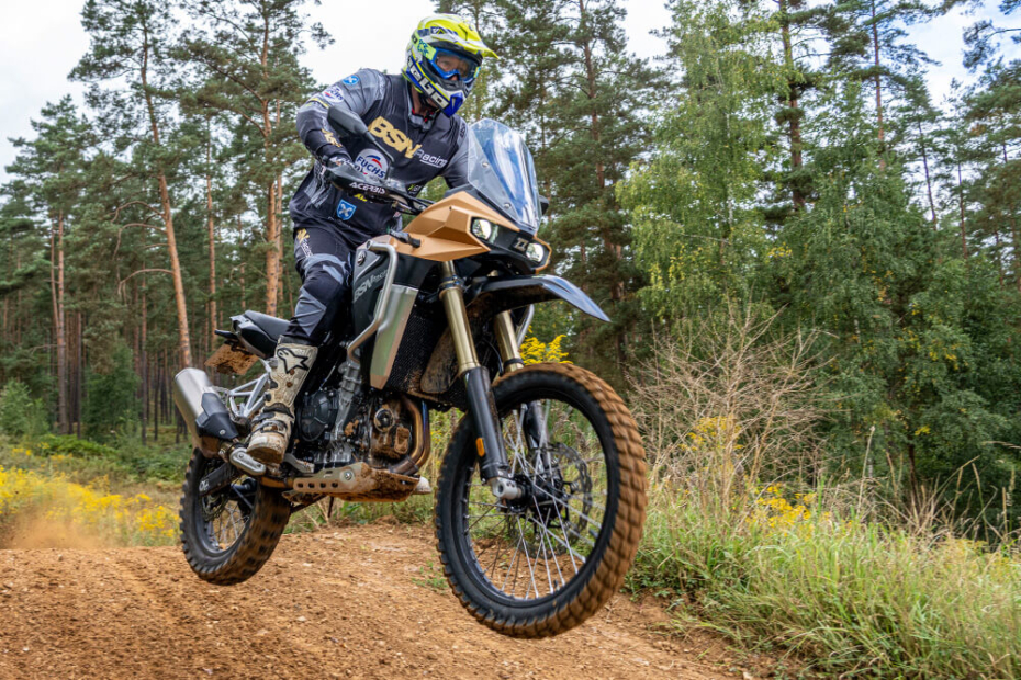 KOVE 800X Rally kaufen – 10.049 € | Rallye-Enduro | BSN-Racing